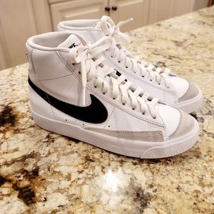 Nike Girls Blazer Sneakers
